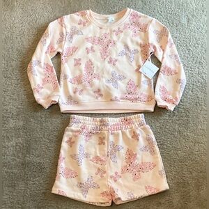 Girls between pink floral matching set. Size:8.NWT.